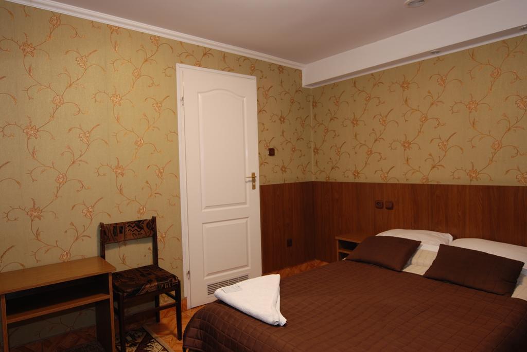 Hotel La-Musica Piaseczno  Εξωτερικό φωτογραφία