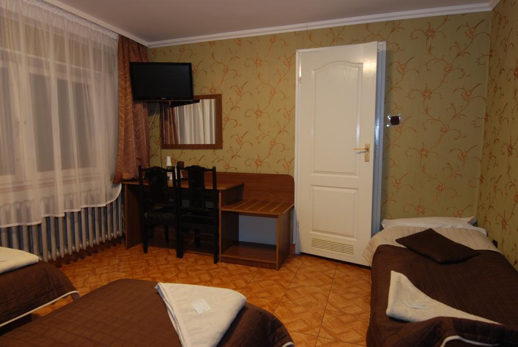 Hotel La-Musica Piaseczno  Εξωτερικό φωτογραφία